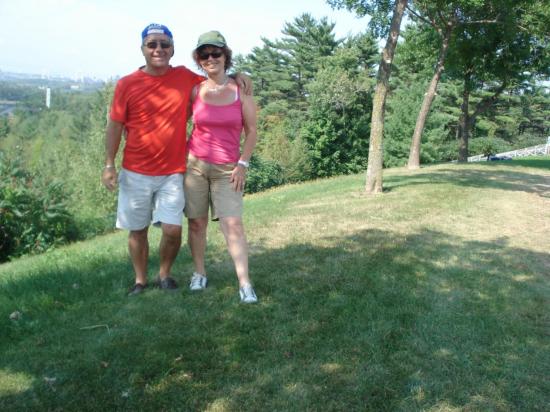Depuis la ville de Québec, nous embrassons tout le KENTUCKY.